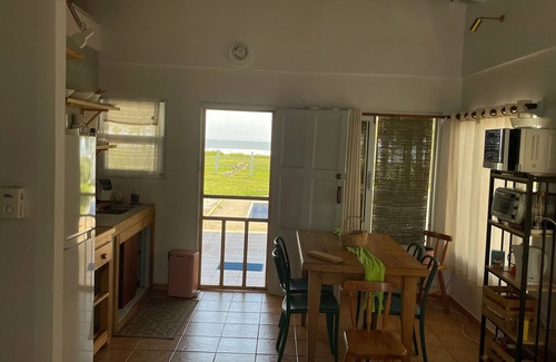 Cerro Plano Cabaña | Beachfront Cottage Tivives Beach