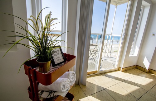 Costa Apartamento | FRENTE AL MAR Acogedor 1 Bdr Apt