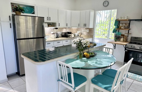 Aguada Casa | Beachfront -Direct Access! Ideal for couples and small groups