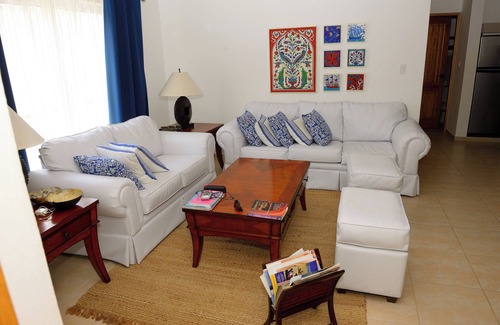 Dominicus Condominio | Beachfront Bliss: Cozy 2-Bedroom Rental Sleeps 4-6 with the sand 10 meters away