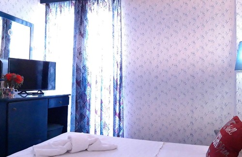 Agia Marina Condominio | Beachfront Double Haven - Argo Seaside Stays