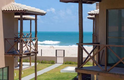 Barro Preto Casa | Beachfront Duplex #A2 em Barro Preto por Carpediem