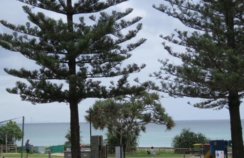 Coolangatta Apartamento | Beachfront escape in Coolangatta
