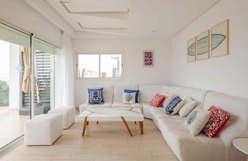 Skhirat Plage Casa | Beachfront Escape - Panoramic View and Spacious Terrace