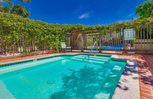 Solana Beach Apartamento | Beachfront feat Private Den SS166