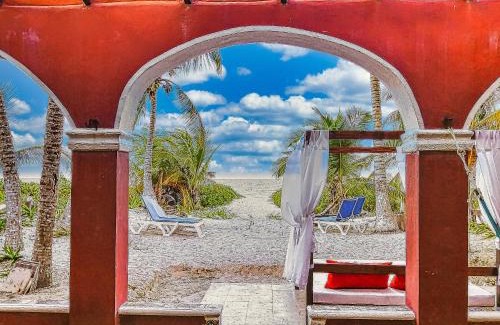 El Cuyo Apartamento | Beachfront Hacienda del Cuyo Groundfloor