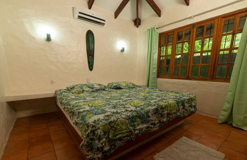 Palm Beach Estates Casa | Beachfront Home 3BR 2BA on a World Class Surfing Beach! ENJOY THE BEACH LIFE!!