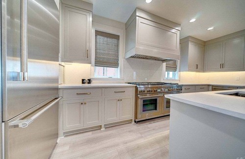 Bay County Casa | Beachfront home with spectacular views.