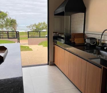 Lagoinha Casa | Beachfront house in Lagoinha