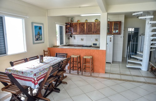 Zimbros Casa | Casa a Beira Mar con aire acondicionado Wi-Fi Praia Zimbros Bombinhas SC familias