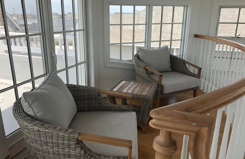 Stone Harbor Casa | NUEVA propiedad frente a la playa, que admite mascotas, cerca de todo lo que Stone Harbor tiene para ofrecer