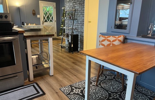 Bellingham Casa | Beachfront House with Oceanview Hot Tub