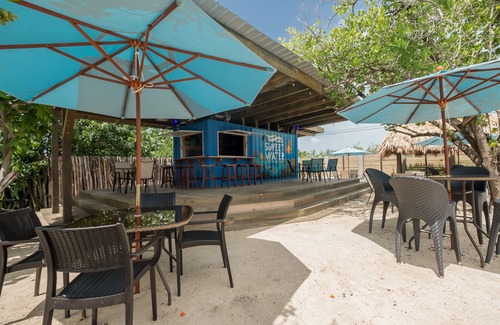 San Pedro Cabina | Beachfront King Casita in San Pedro Ambergris Caye
