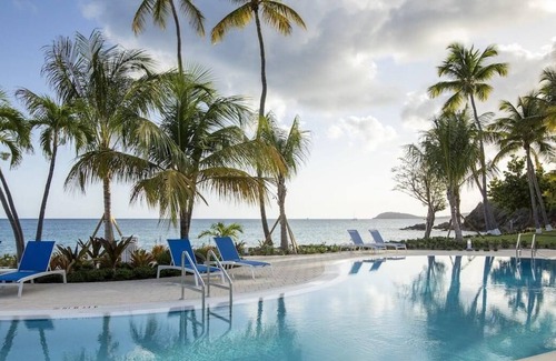 Flag Hill Complejo | Beachfront LimeTree Resort 1-Bedroom Suite + Amenities