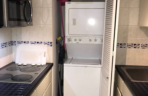 Vilomar Condominio | $ 75 / noche, especial de mayo y junio! Condominio frente al mar en Luquillo!