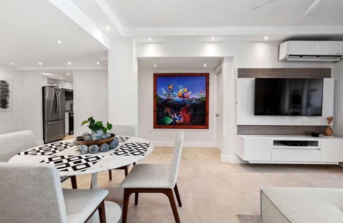 Mameyes II Apartamento | Beachfront Luxury 1BR-Ocean Villas