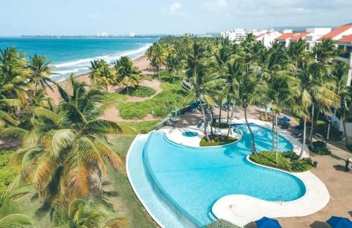 Mameyes II Apartamento | Beachfront Luxury 1BR-Ocean Villas