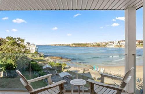 North Bondi Apartamento | Beachfront Luxury 3 Beds with Ocean View Balcony