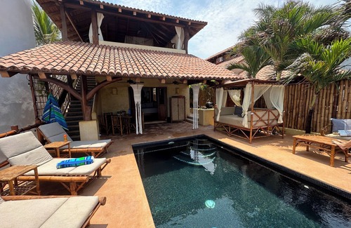Troncones Casa | Beachfront Luxury home /w hot tub and infinity pool