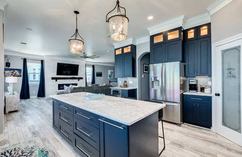 San Luis Casa | Beachfront Luxury Retreat – Oceanfront, Family & Pet-Friendly Paradise