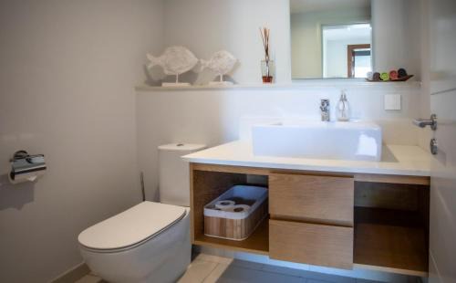 La Preneuse Villa | Beachfront Luxury Villa & pool