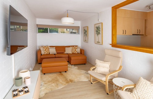 Sunshine Coast Apartamento | Beachfront, ocean view apartment,