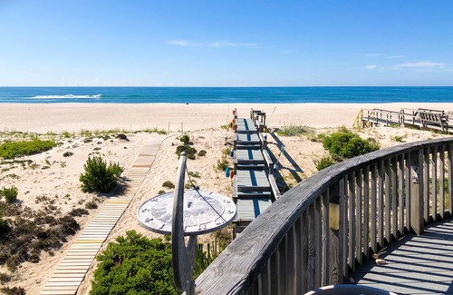 West Hampton Dunes Casa | Beachfront ocean-view escape with rooftop & private beach access - dog-friendly