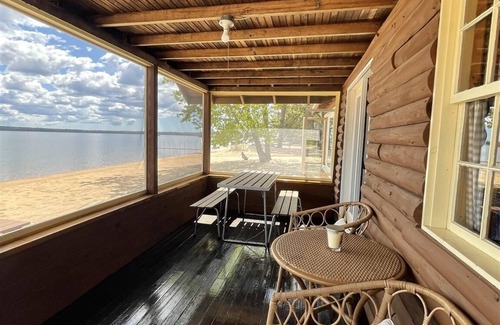 Standish Villa | BEACHFRONT ON SEBAGO LAKE