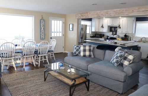 Clinton Casa | ¡Nuevo! Entorno perfecto y amplia casa en la playa de Whidbey cerca del ferry