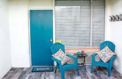 South Peninsula Historic District Apartamento | Cozy Beachfront Condo - Pool - Steps from Boardwalk