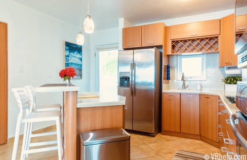 Puntas Condominio | Beachfront ★ Pool ★ All New ★ AC ★ Free Gated Prkng ★ Laundry ★ WiFi ★ 1st Floor