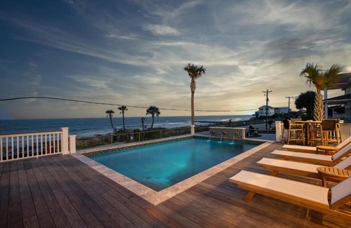 Folly Beach Casa | Beachfront Pool Outdoor Kitchen Firepit Putting Green