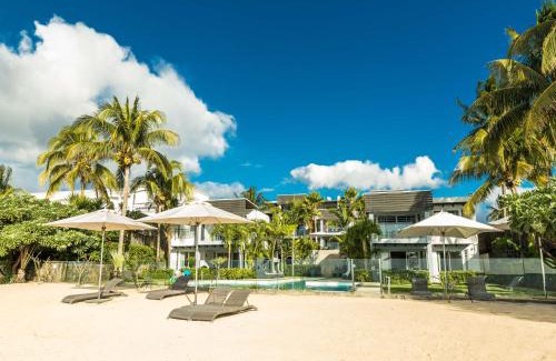 Pointe aux Biches Apartamento | Beachfront & Pool serviced apartment with stunning view - closest to the beach than most hotel