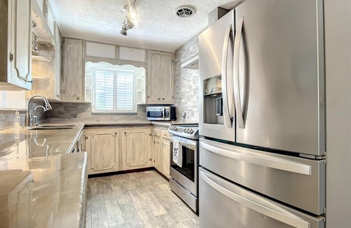 New Smyrna Beach Casa | Beachfront Property, Near Flagler Ave, Early Check in - Late Check Out