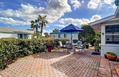 New Smyrna Beach Casa | Beachfront Property, Near Flagler Ave, Early Check in - Late Check Out