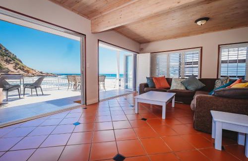 Victoria Bay Apartamento | Beachfront property, Victoria Bay, Garden route