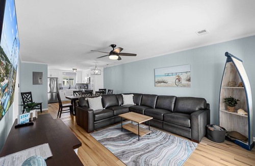 Ocean Isle Beach Condominio | BEACHFRONT!!! Recently Updated 2 Bedroom 2 Bath Condo
