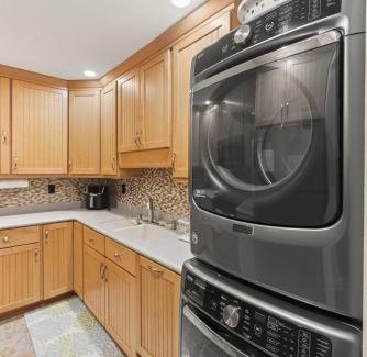 Butler Beach Apartamento | Beachfront Resort Getaway 2BR-2BA Condo