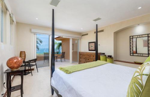 Zona sur Villa | Beachfront Sagitario Villa in Puerto Vallarta!