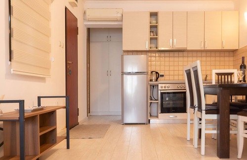 Przno Apartamento | Beachfront Seaview Apartment in Rafailovici