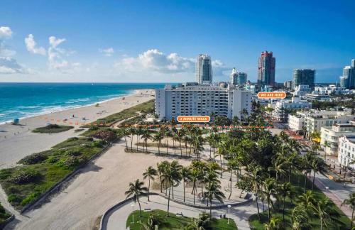 South Pointe Apartamento | Beachfront South of Fifth Suite on Ocean Drive Miami Beach