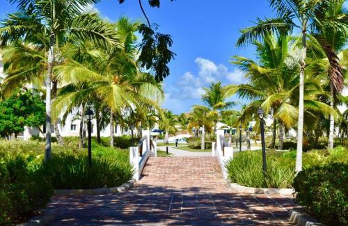 Dominicus Apartamento | Beachfront Studio @CadaquesCaribe Bayahibe
