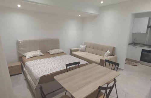 Hergla Apartamento | Beachfront Studio in Hergla – Stunning Sea View & Pool Access