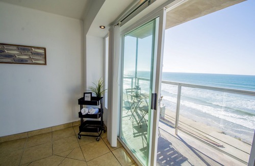 Costa Apartamento | FRENTE AL MAR, sol, arena y diversión - Acogedor 1 Bdr Apt