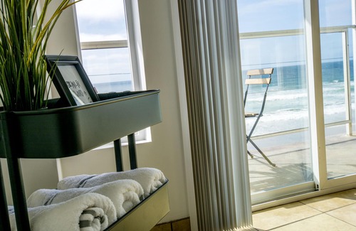 Costa Apartamento | FRENTE AL MAR, sol, arena y diversión - Acogedor 1 Bdr Apt