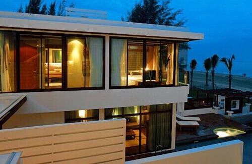 Prachuap Khiri Khan Villa | Frente a la playa 3 dormitorios piscina Villas