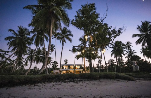 Las Terrenas Villa | ★ BEACHFRONT TOP LUXURY VILLA, Full Service incl ★