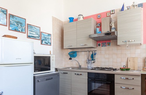 Sant'Isidoro Chalet De Esquí | Villa frente al mar, junto a la arena de la costa jónica m525