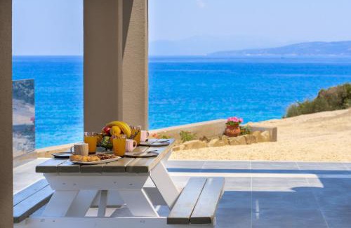 Angon Villa | Beachfront Villa Fteri
