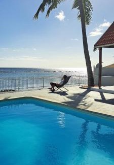 Flic-en-Flac Villa | Beachfront Villa Klondike - Private 3-bedrooms